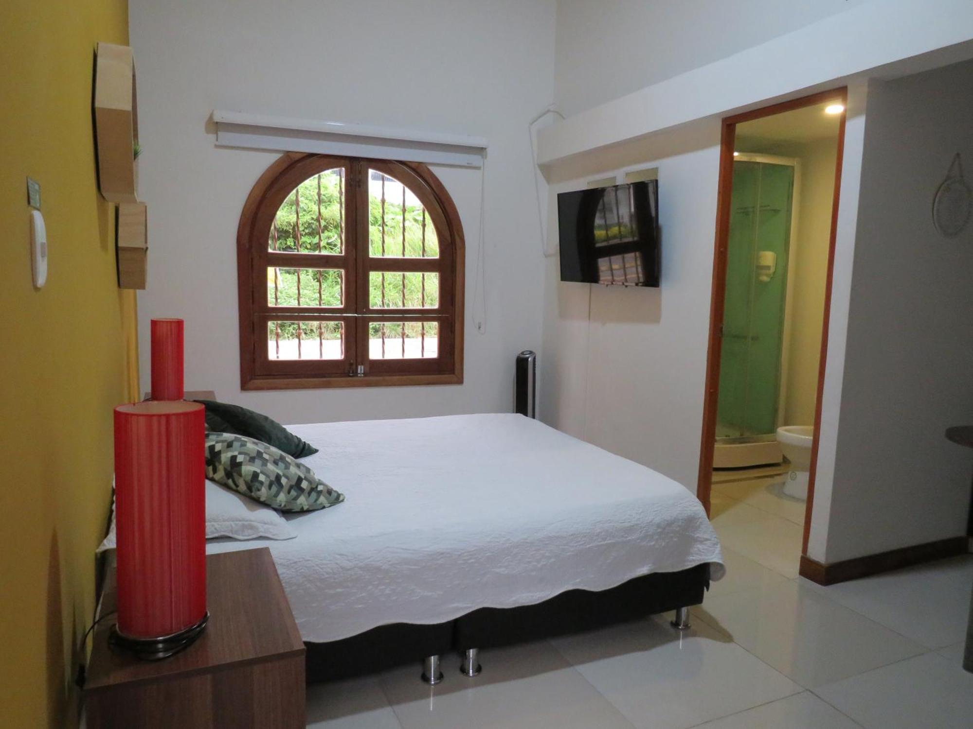 Albore Hostal Перейра Екстериор снимка