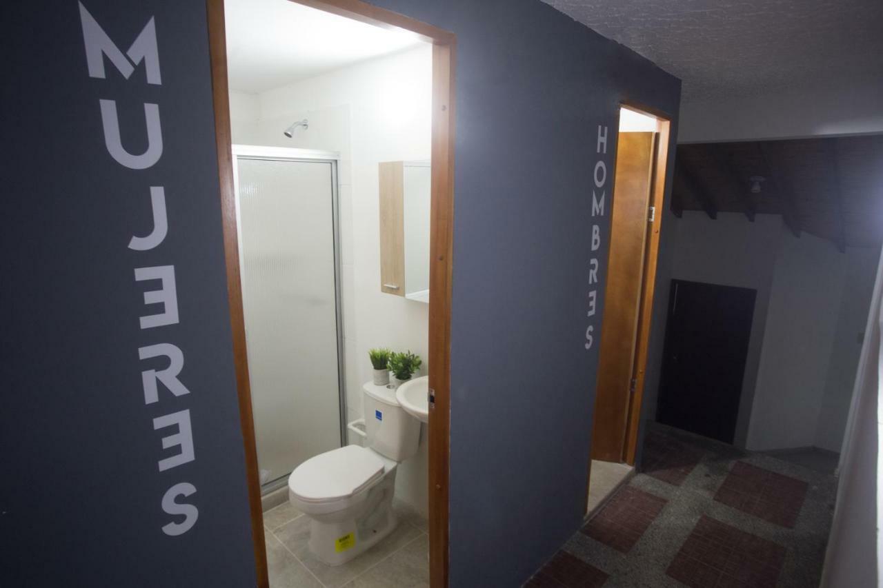 Albore Hostal Перейра Екстериор снимка